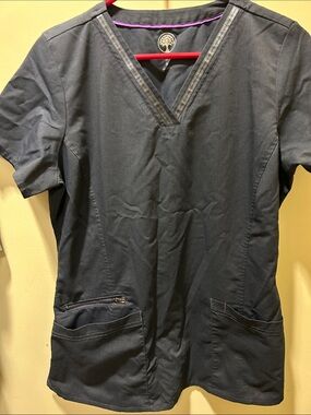 healing hands gray V-Neck Short Sleeve Scrub Top